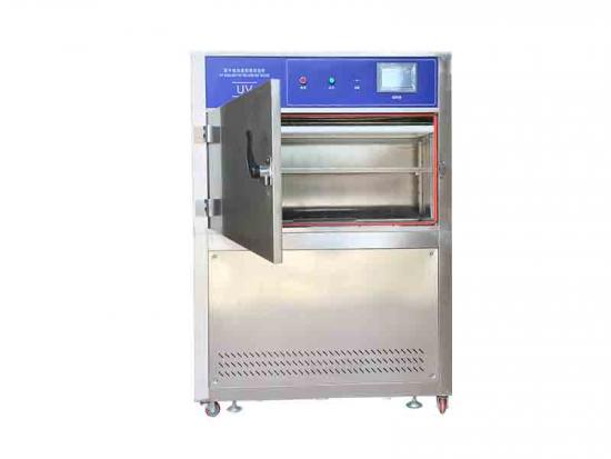 UV lamp aging test chamber